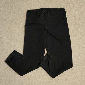 Old Navy Cropped Leggings